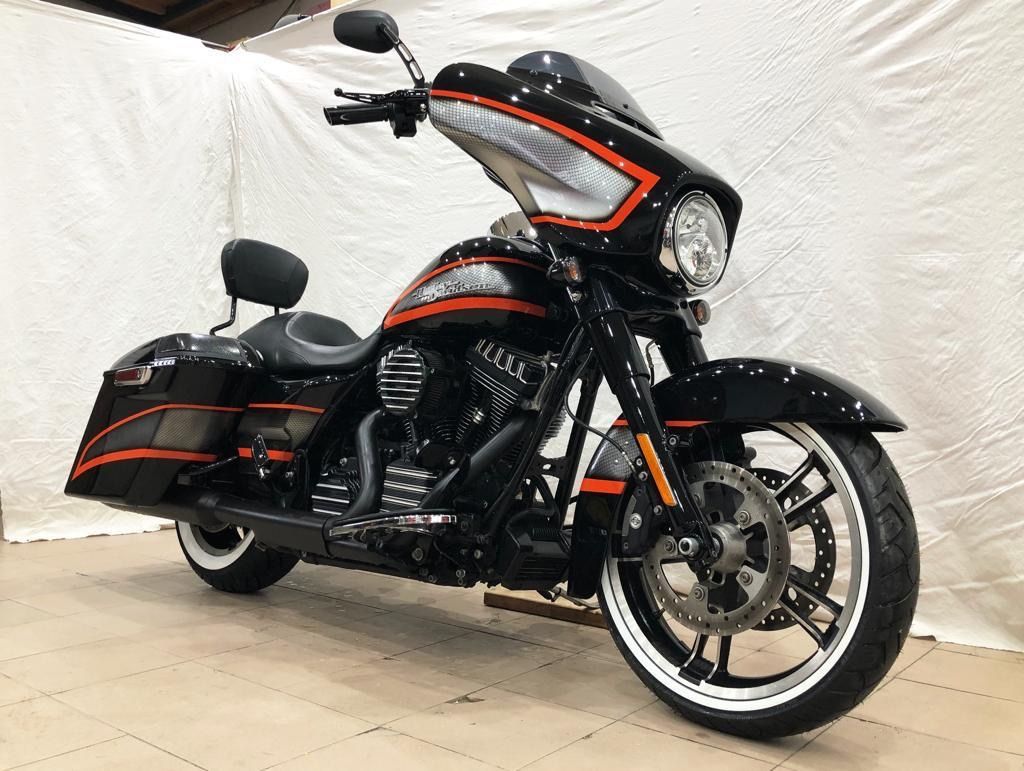 Harley-Davidson Touring Street Glide Harley Davidson STREET GLIDE 2014