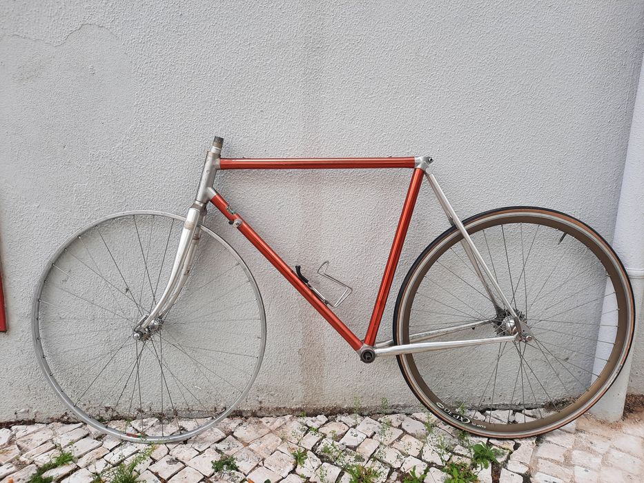 Quadro de bicicleta de estrada Vitus 979 em alumínio