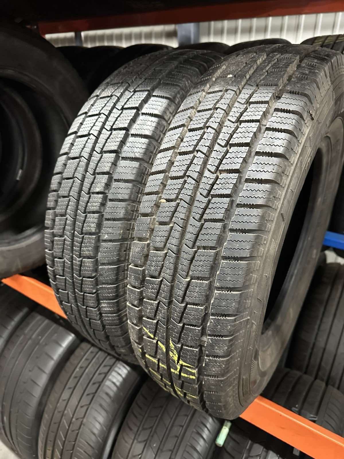 Шини Резина Зима 185R14c 102/100Q Hankook Winter RW06