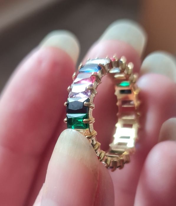 Pierścionek że stali chirurgicznej