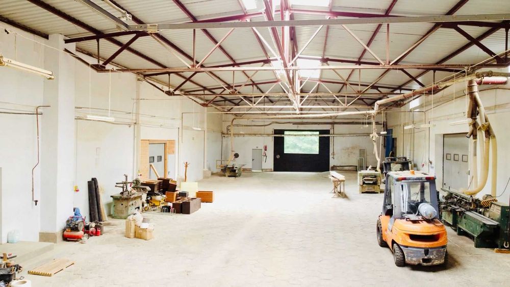 Hala magazynowo-produkcyjna z biurem  do wynajęcia