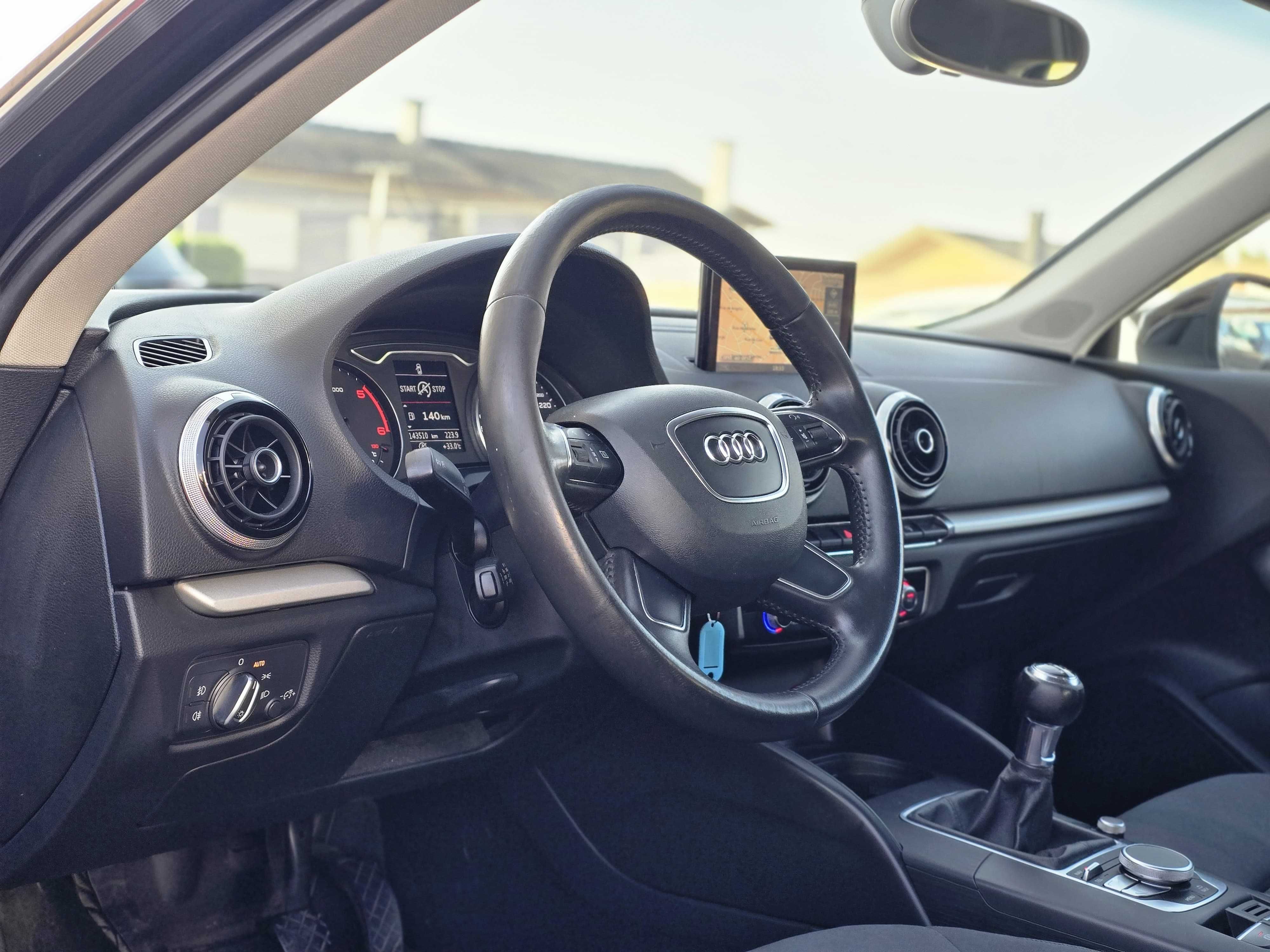 AUDI A3 S LINE 1.6TDI 110CV "LOOK RS3"