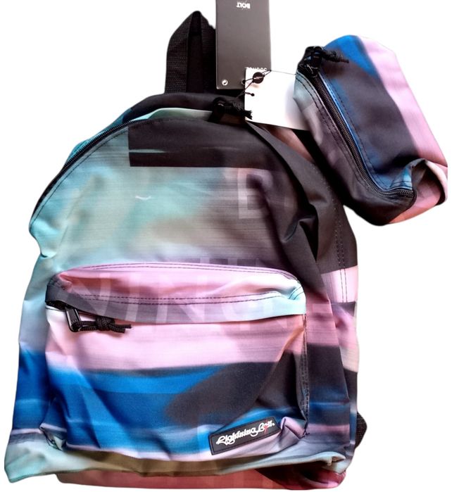 Mochilas novas lightning bolt