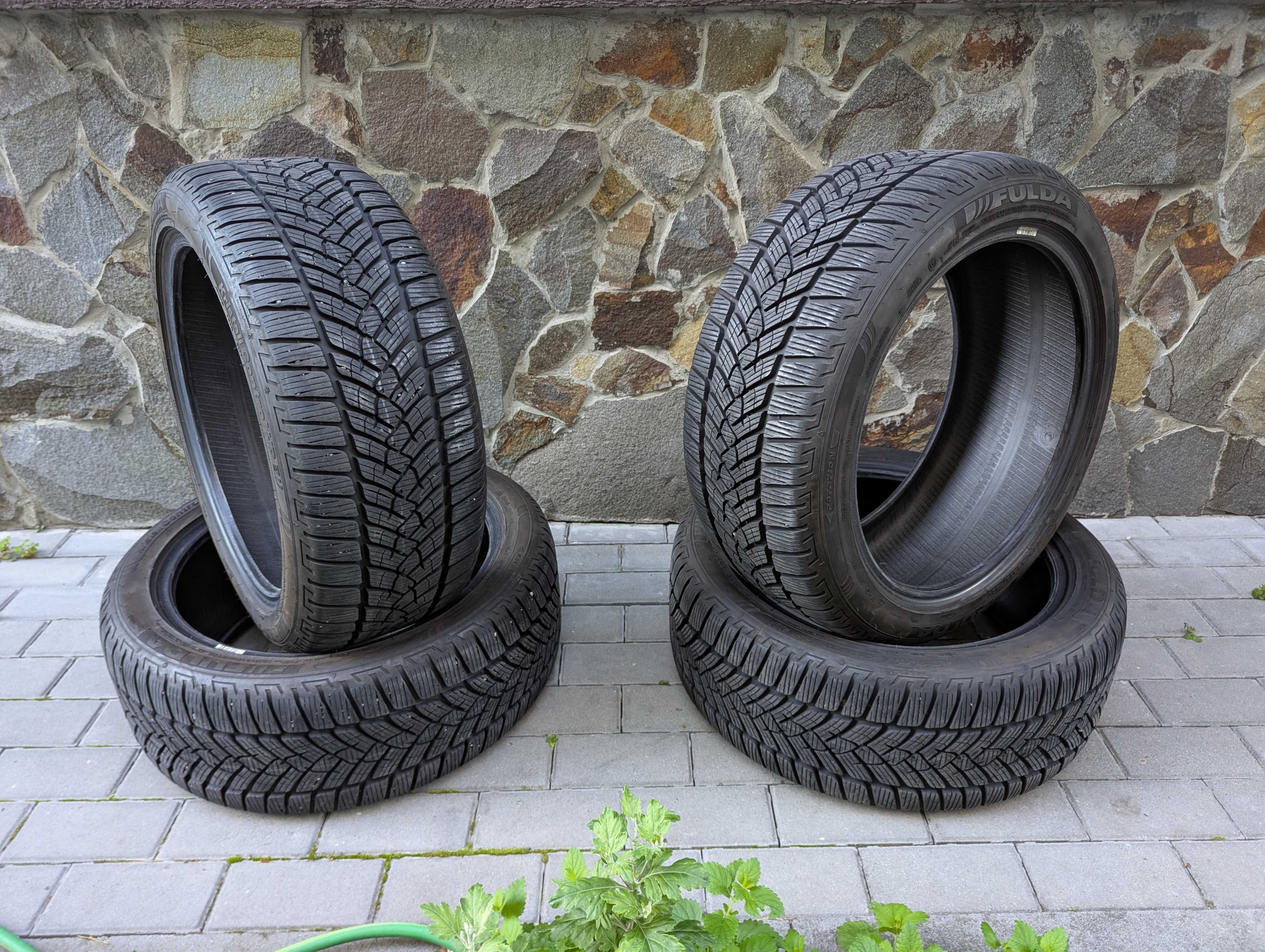 Fulda Kristall Control HP2 235/45 R18 98V з захистом диску (Rim) 1шт