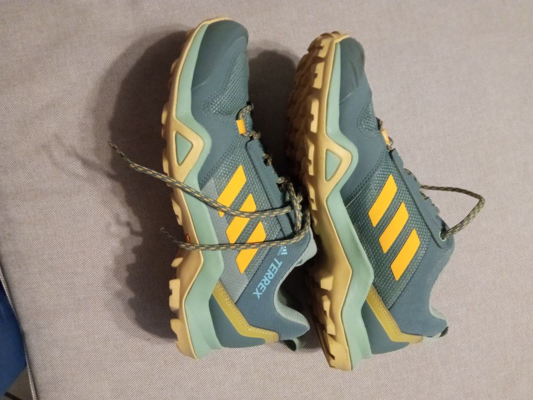 Terrex  adidas AX3  lekkie damskie buty trekkingowe