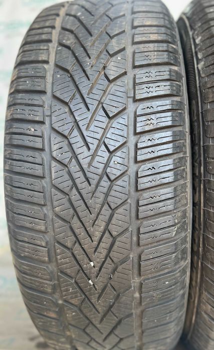 Скад шин б/в. 215/60 R17 Semperit Speed-Grip 2
