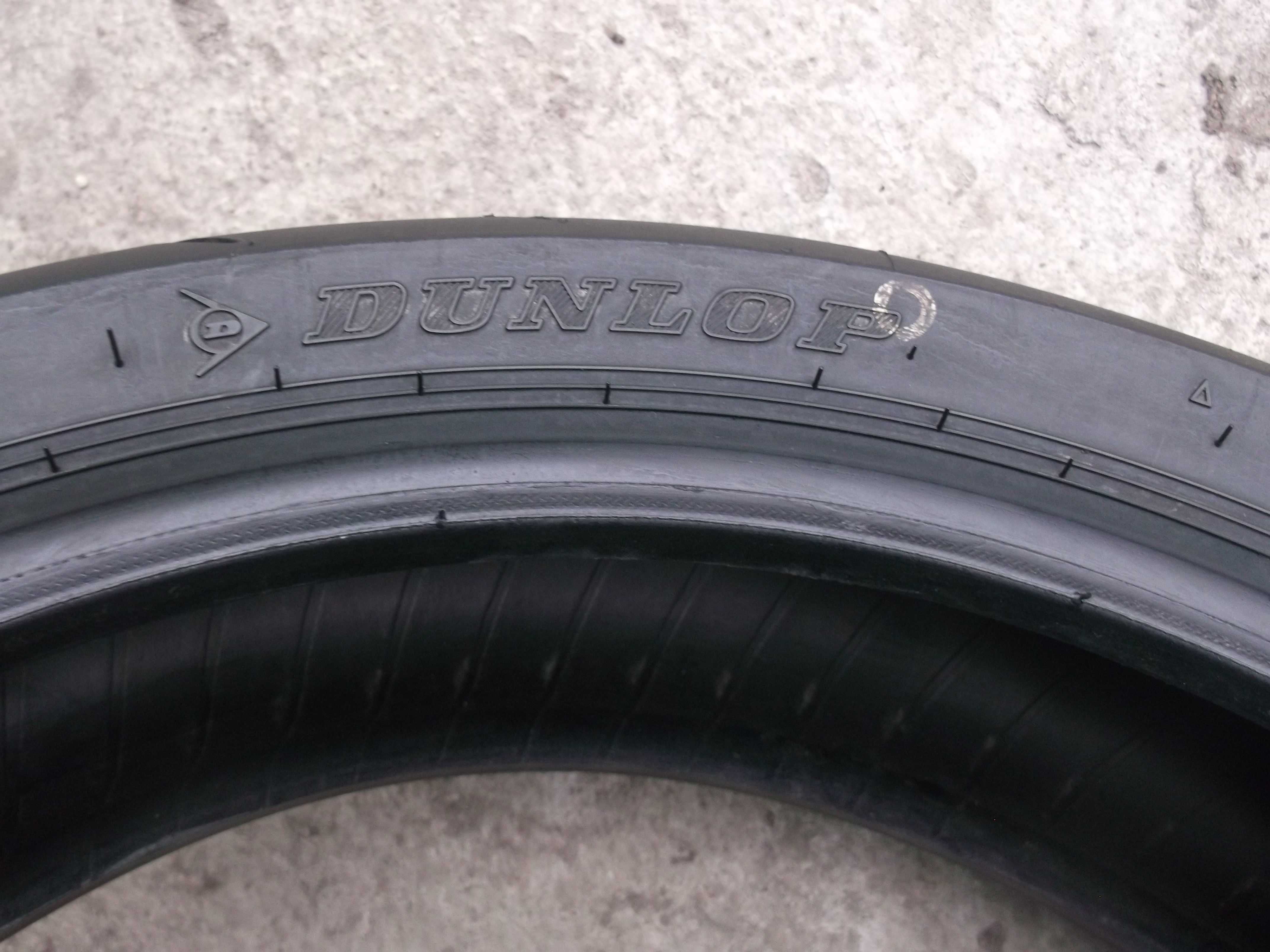 Opona 160/60 zr17 Dunlop Sportmax D214 DOT 0819 3,1mm