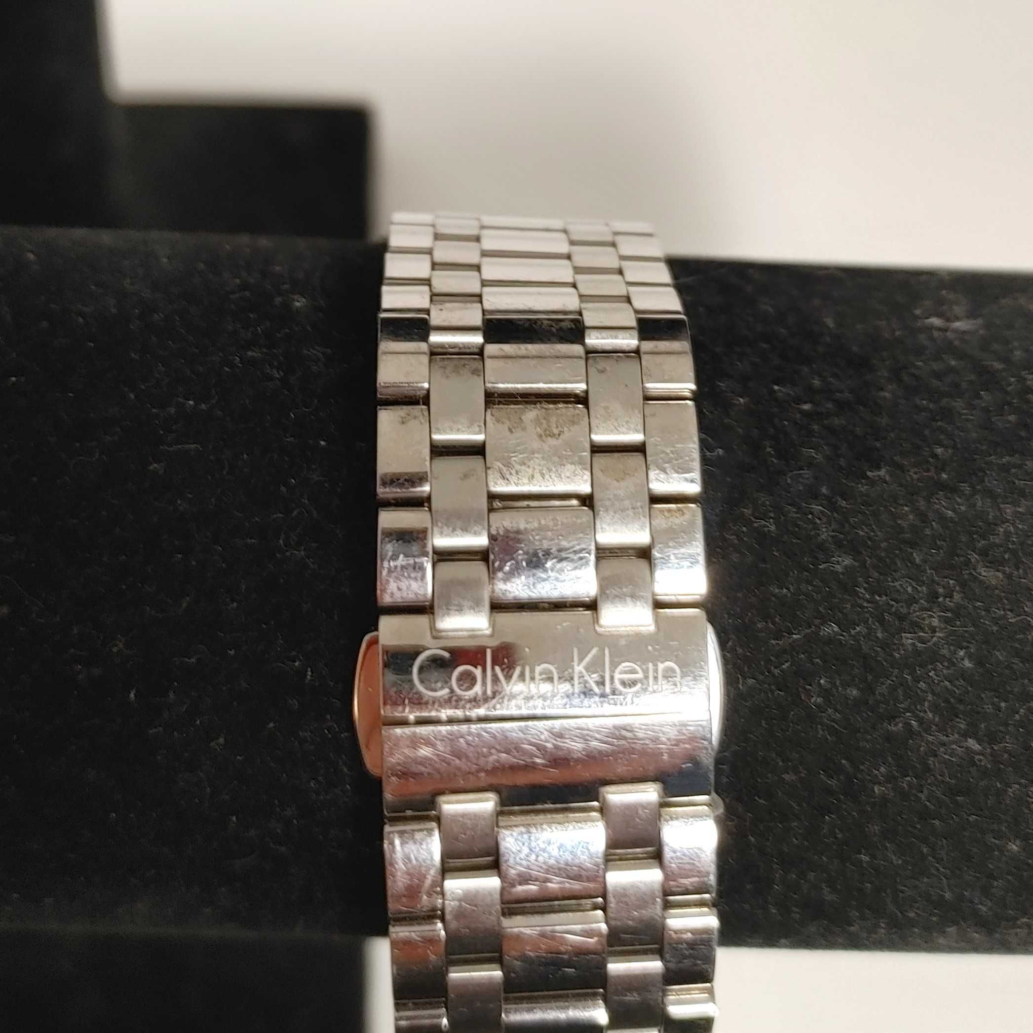 Duży zegarek na rękę Calvin Klein