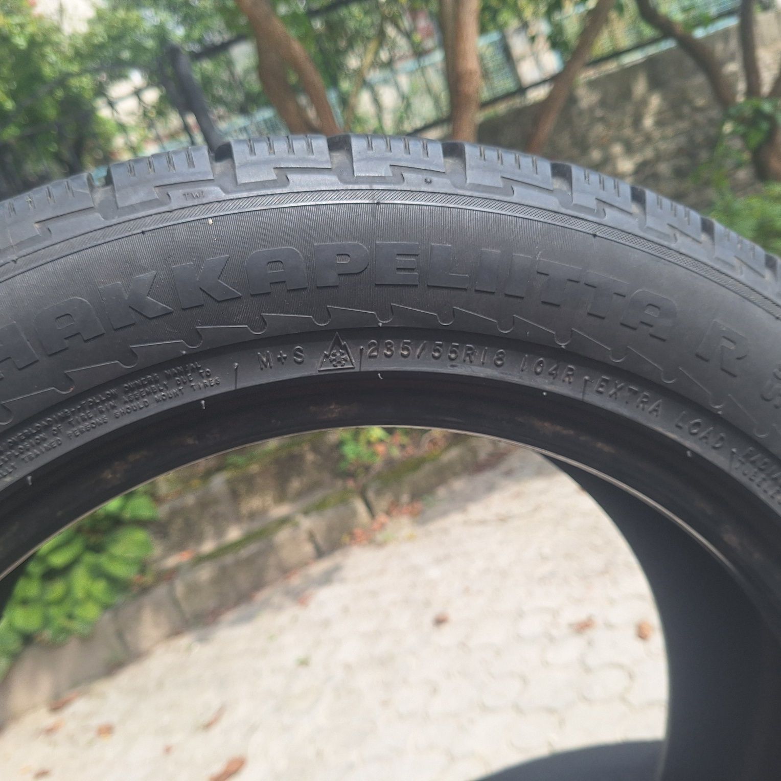Шини Nokian hakkapeliitta  sport utility 235/55R18 104R XL