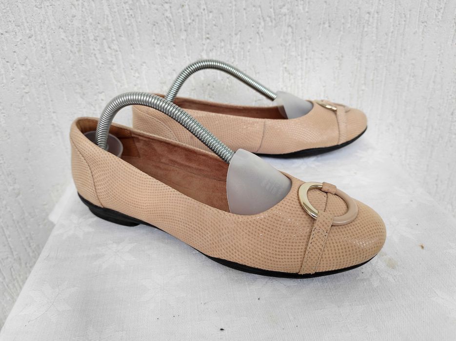 Туфли,балетки кожанние clarks unstructured р. 37