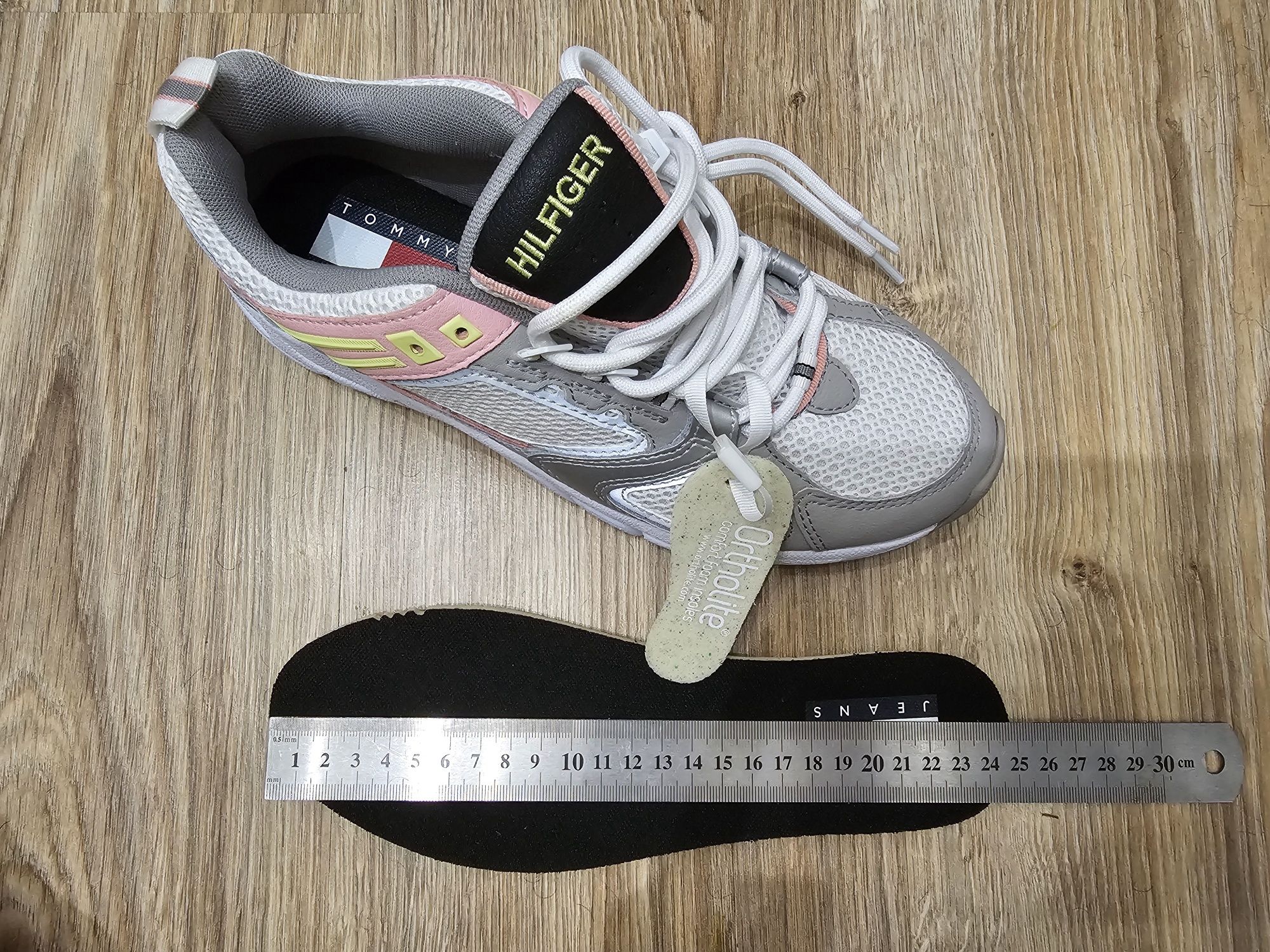 Buty sneakersy jasne sportowe adidasy Nike  Tommy hilfiger 38