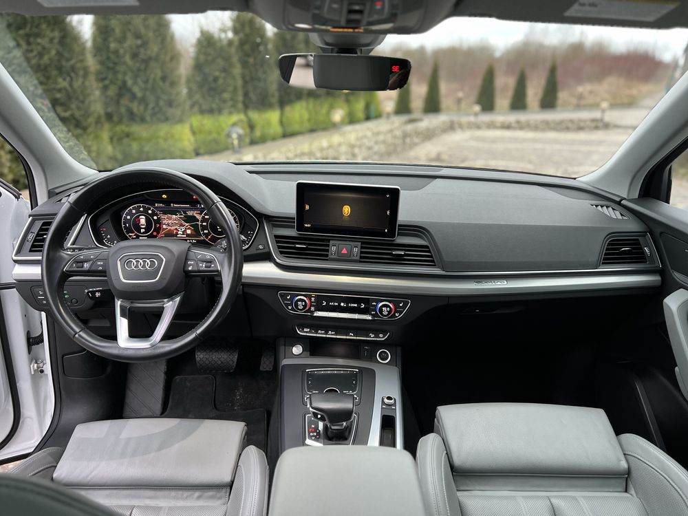 Продам,Обміняю Audi Q5 2018р 2л бензин в ідеалі