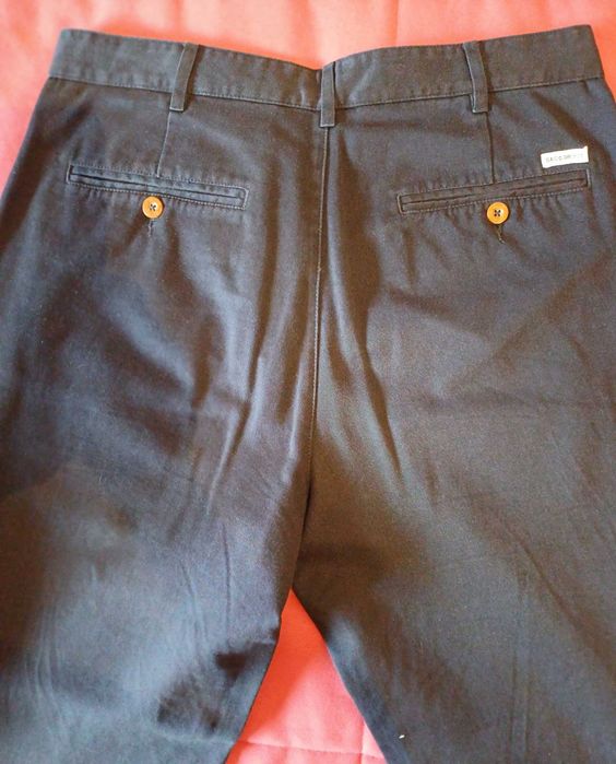 Calças chino Sacoor azul escuro nunca usadas