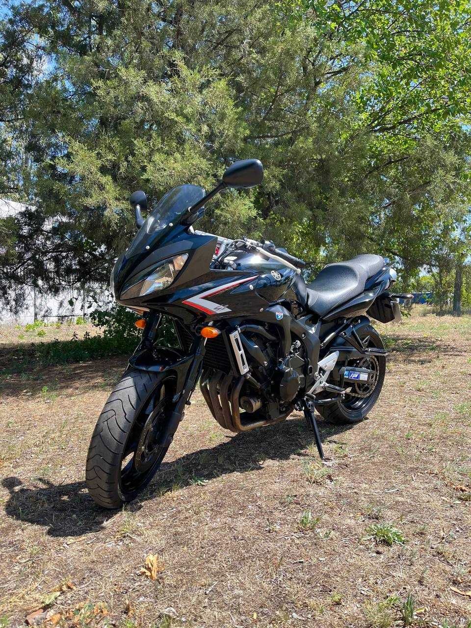 Мотоцикл Yamaha FZ6-S