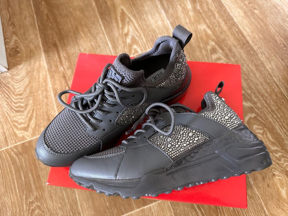 Кроссівки  Steve Madden 37р