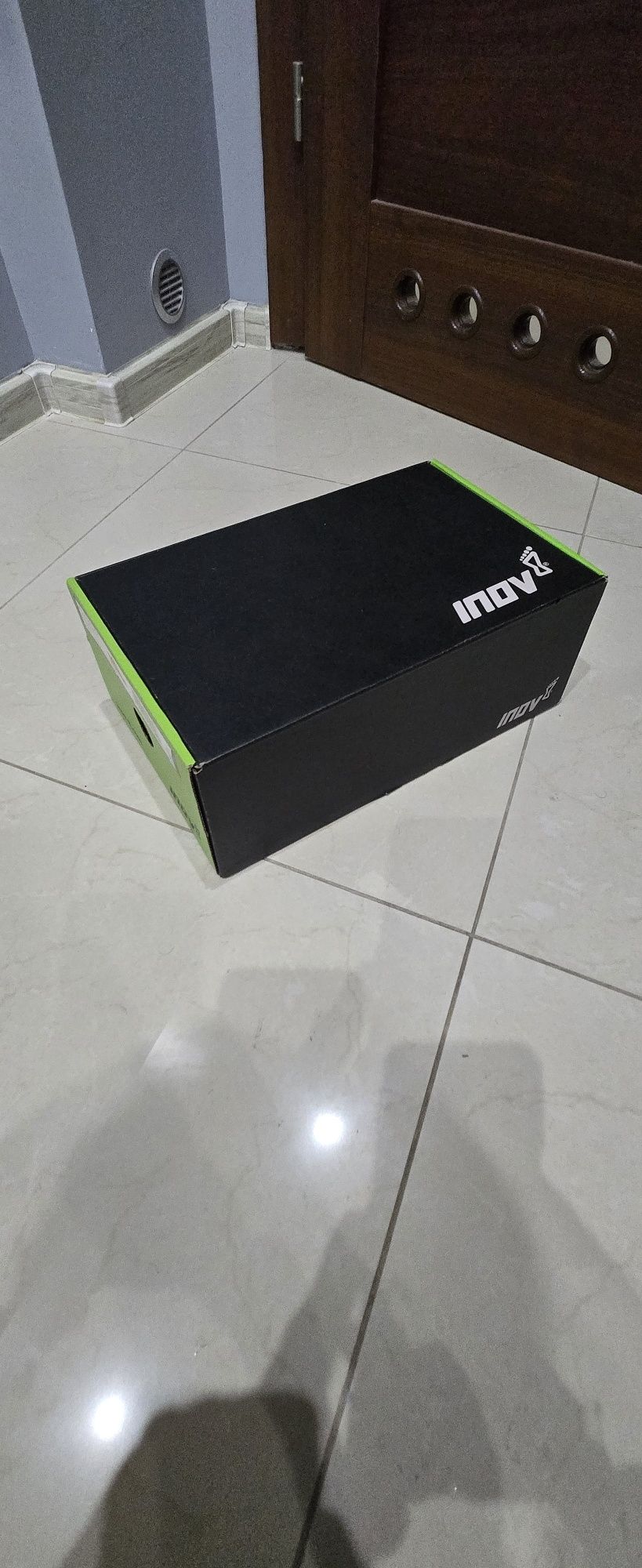 Sprzedam buty Inov-8 model X-talon 212 - 42.5 - NA GWARANCJI do OCR.