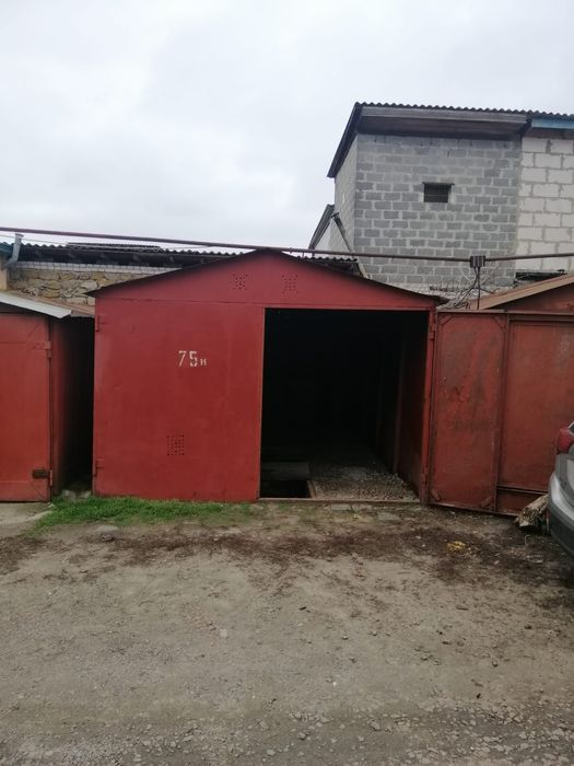 Продам металевий гараж в  ГК "Металург"