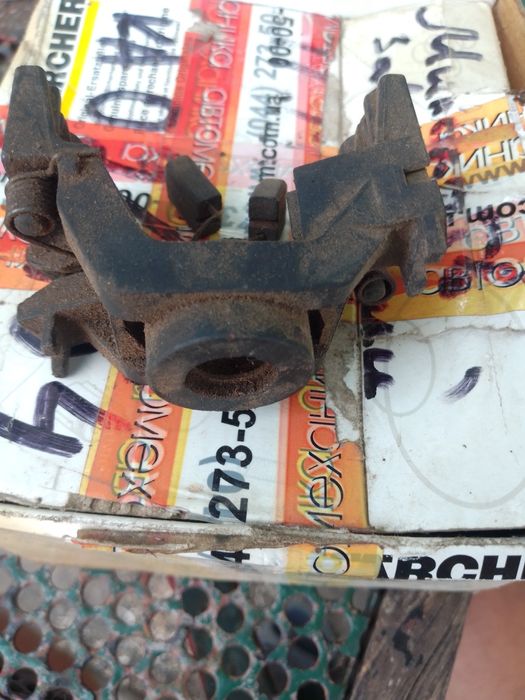 Продам запчастини Karcher k2-3