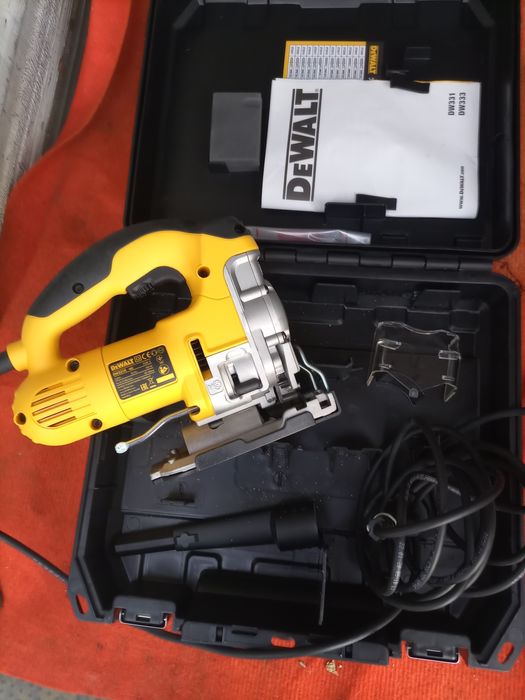 Serra Tico Tico dewalt dw331k -qs