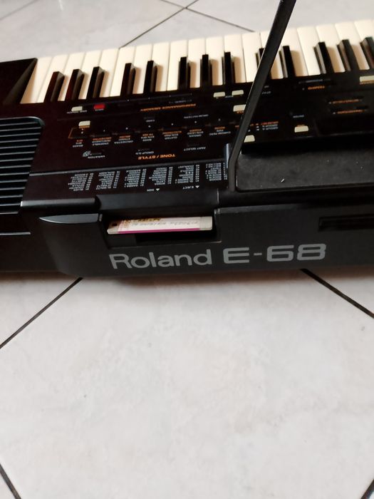 Sprzedam organy Roland