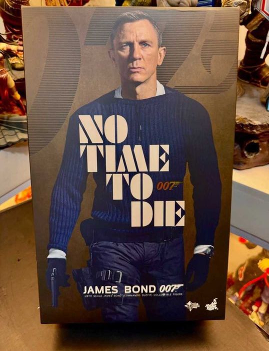 Figura Hot Toys James Bond 007 No Time to Die