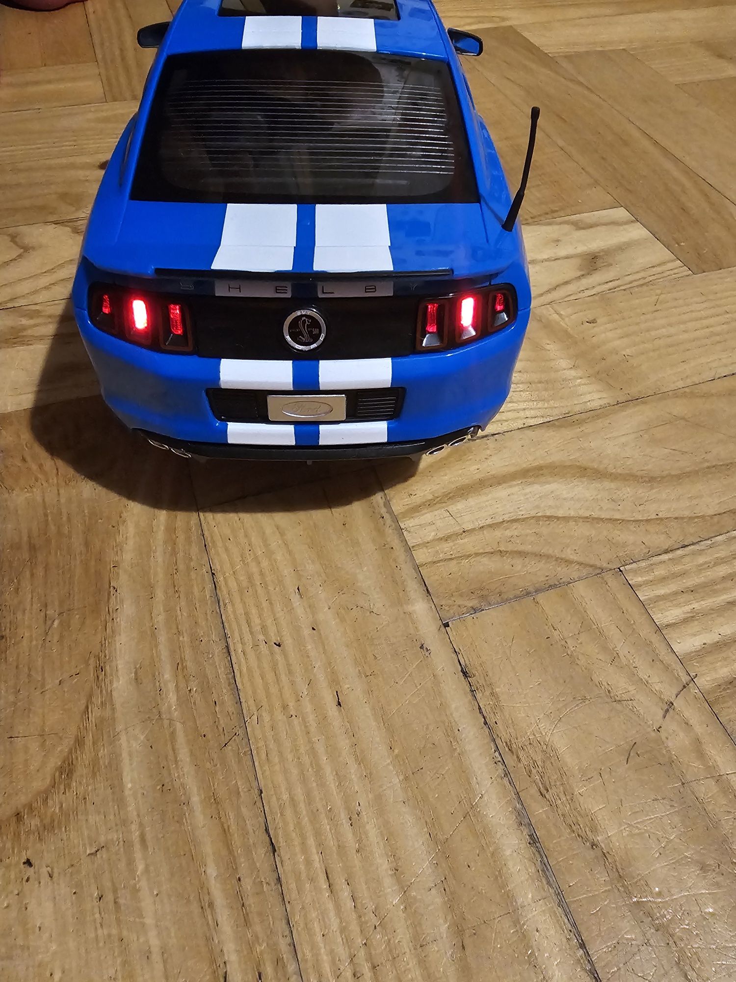 Ford shelby GT500