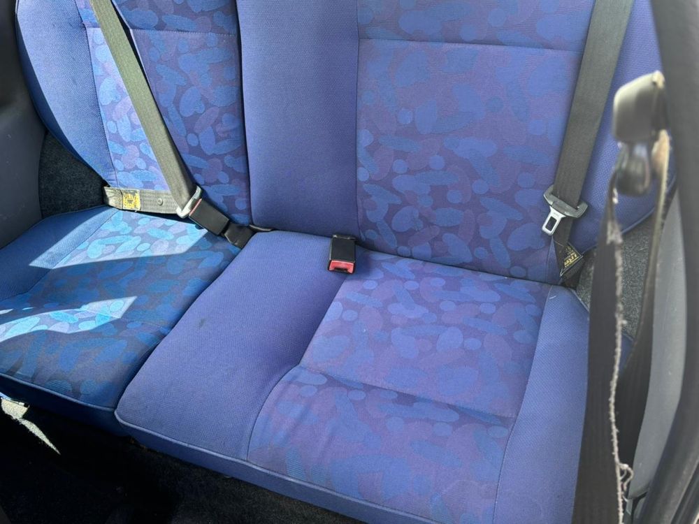Fiat SEICENTO cinzento