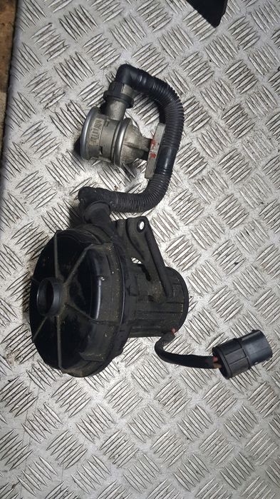 BMW E46 Pompa Powietrza wtórnego Egr