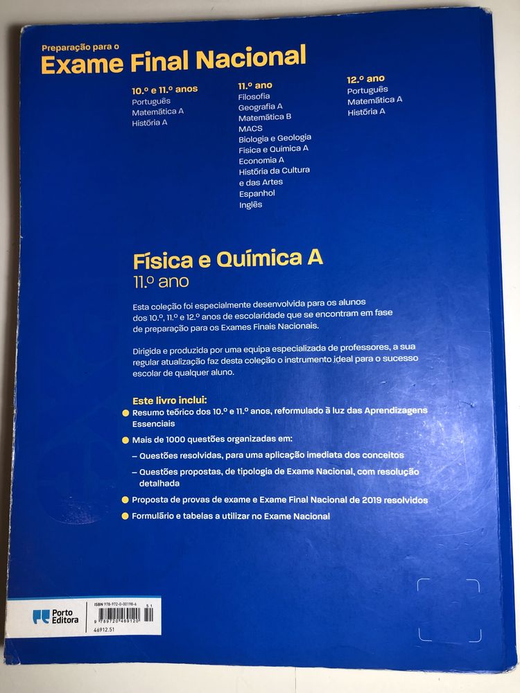 Livro preparação exame Física-Química 11º