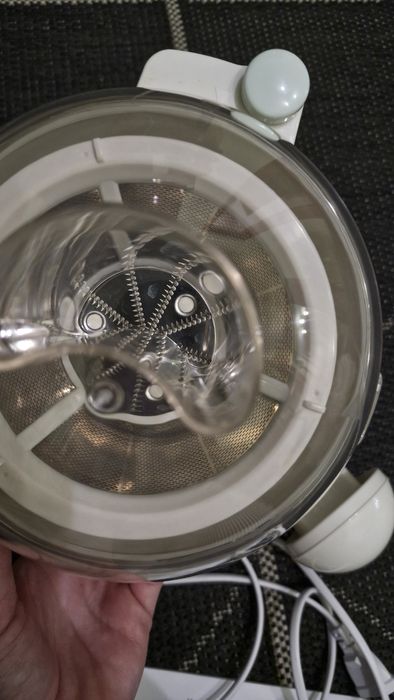 Соковижималка Kenwood в ідеалі