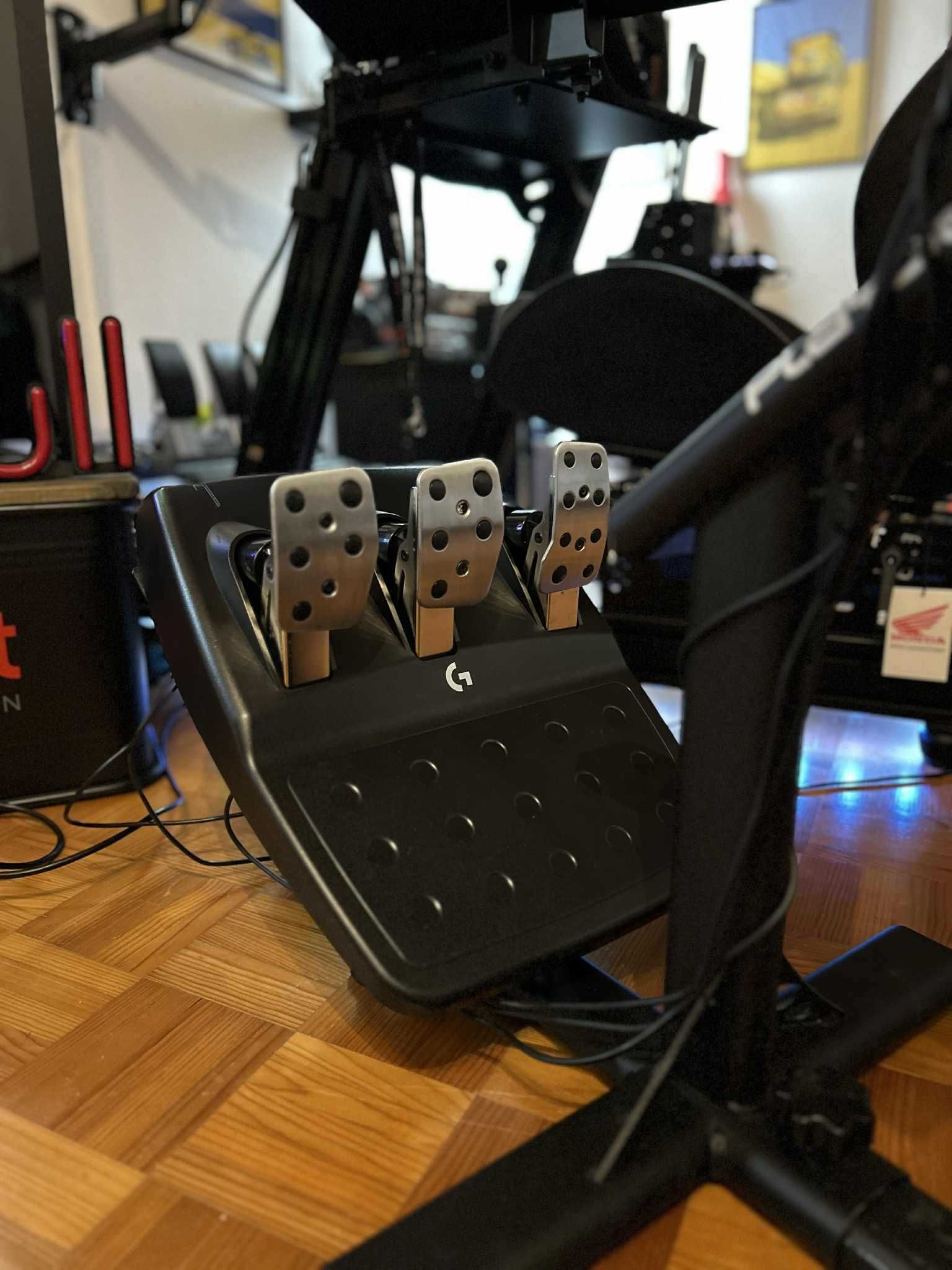 Logitech G920 TrueForce + Playseat® Evolution Alcantara + Shifter