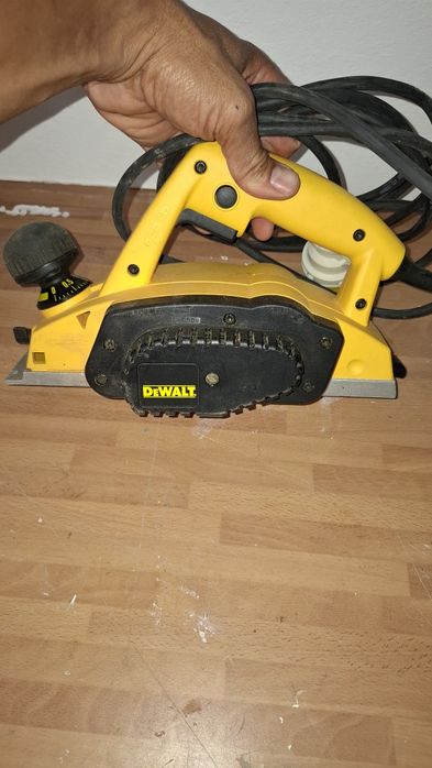 Conjunto Serra circular, serra de bancada e plaina.