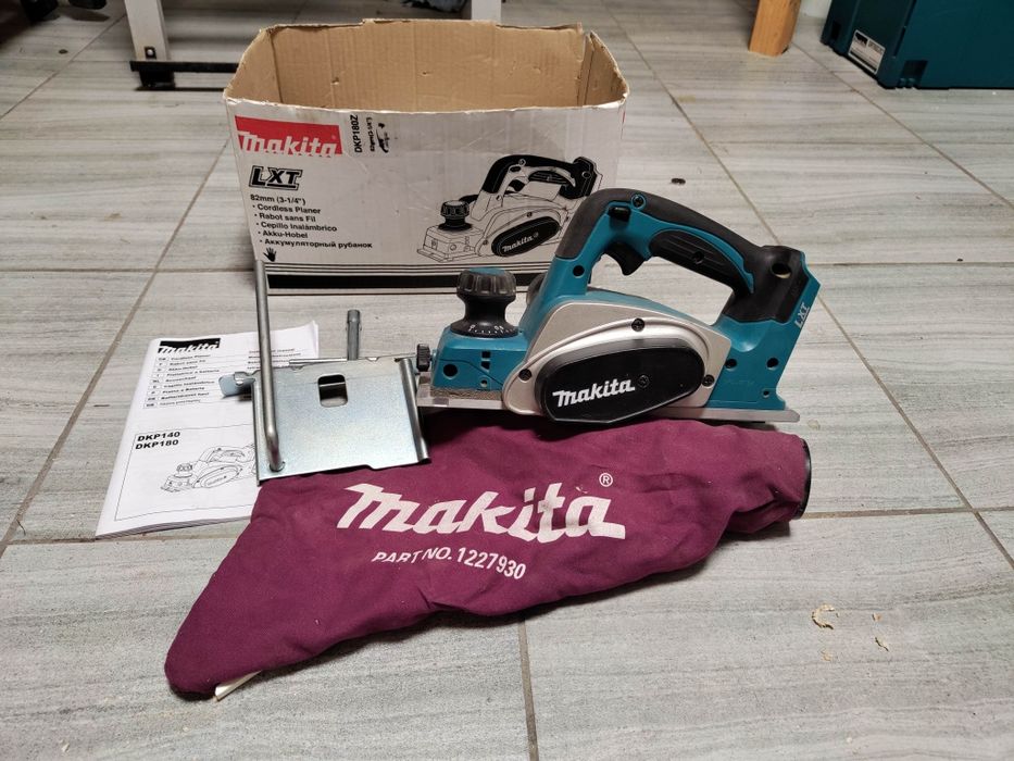 stròg makita DKP180Z -18v