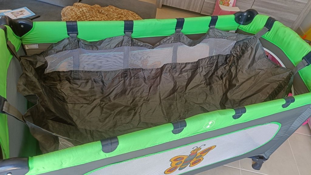 Cama de viagem para crianças