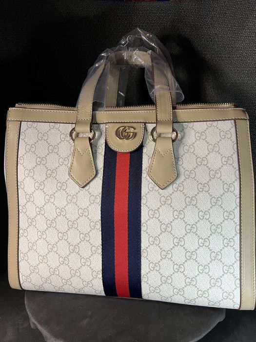 Сумка, клач, шопер,рюкзак,кросбоді.НОВІ.Є б/у в них ціна така.