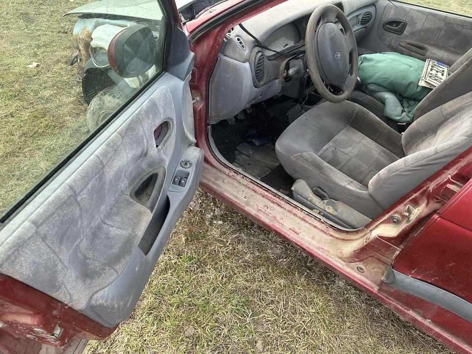 Renault Megane 2001 рік 1.9 дизель dci F9Q