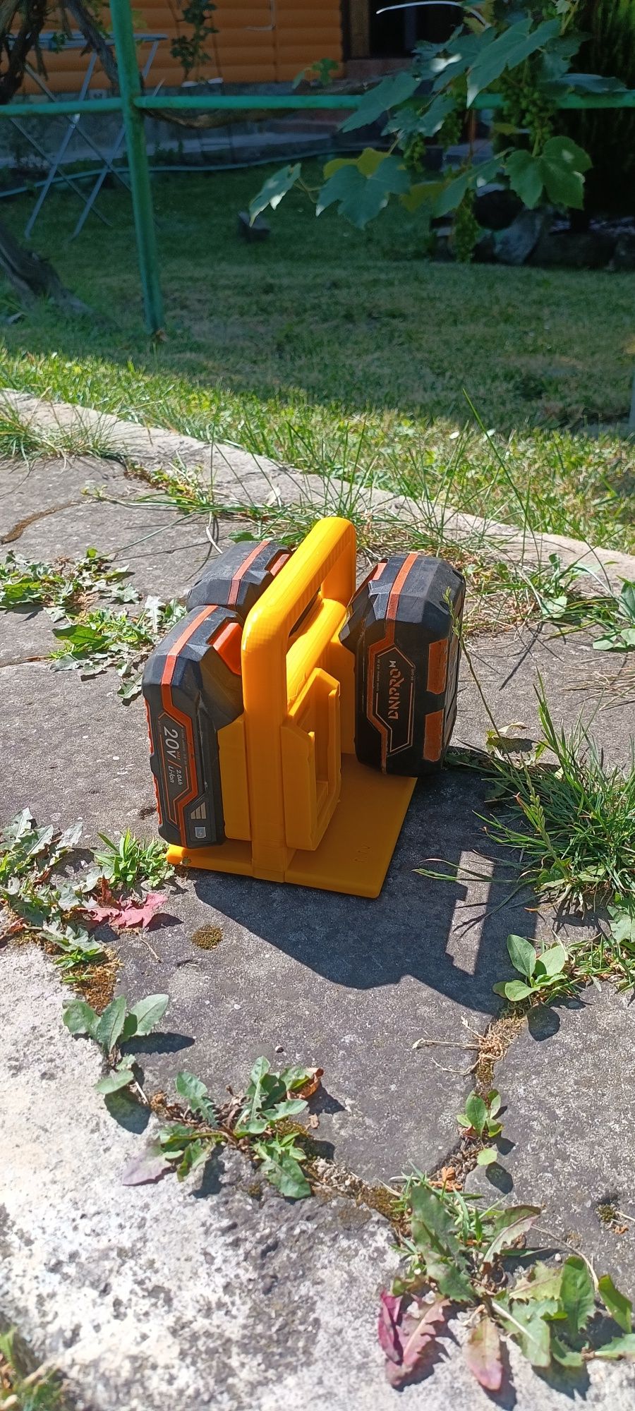 Кріплення для акумуляторів DeWalt  Makita Metabo Dnipro-M та інших