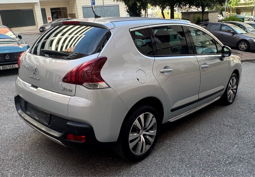 Peugeot 3008 HDI Style 1,6 120 cv