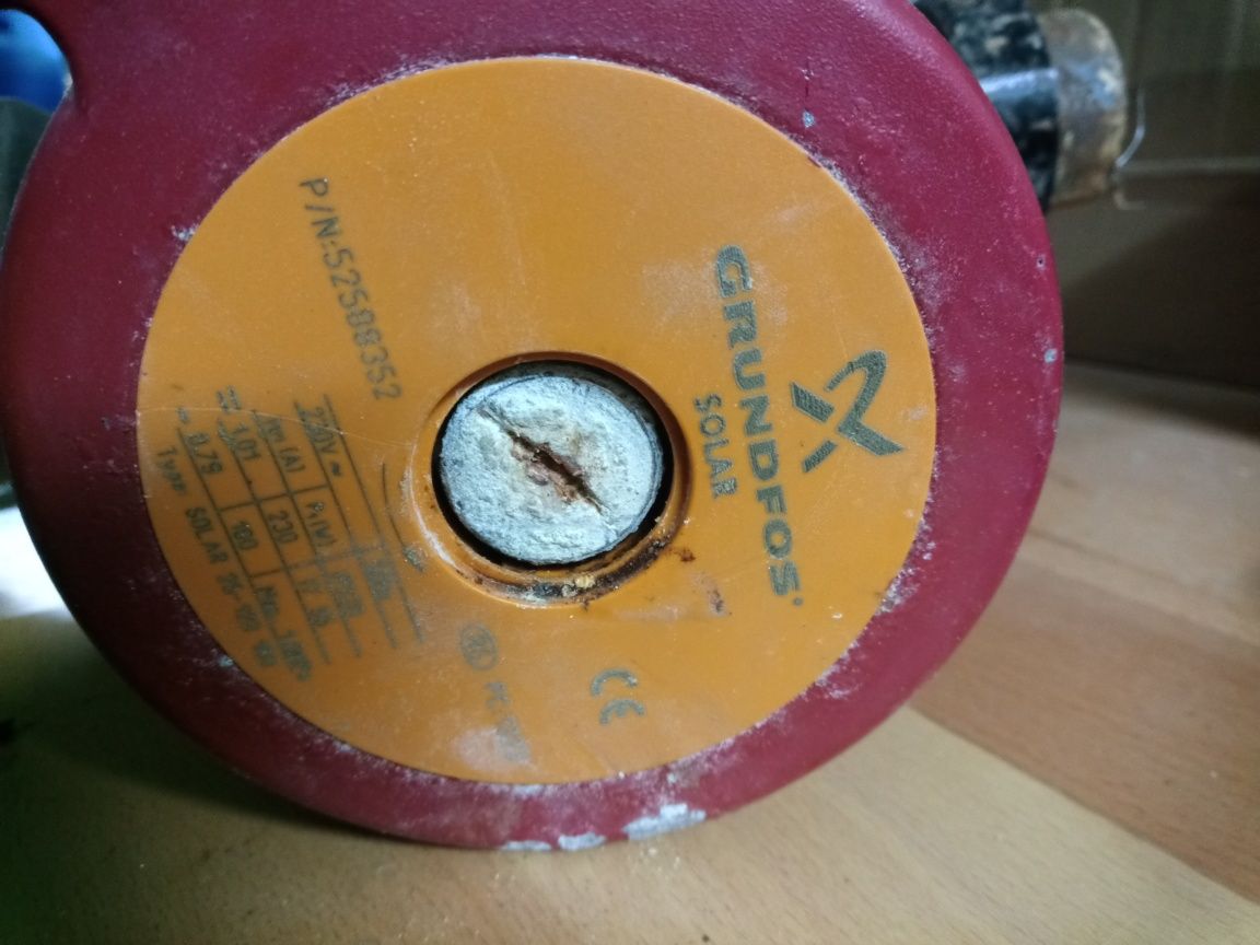 Bomba circulação grundfos