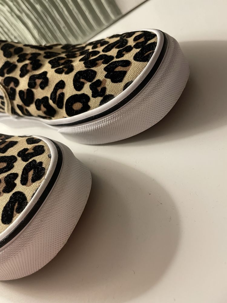 Vans classic slip on panterka rozmiar 38