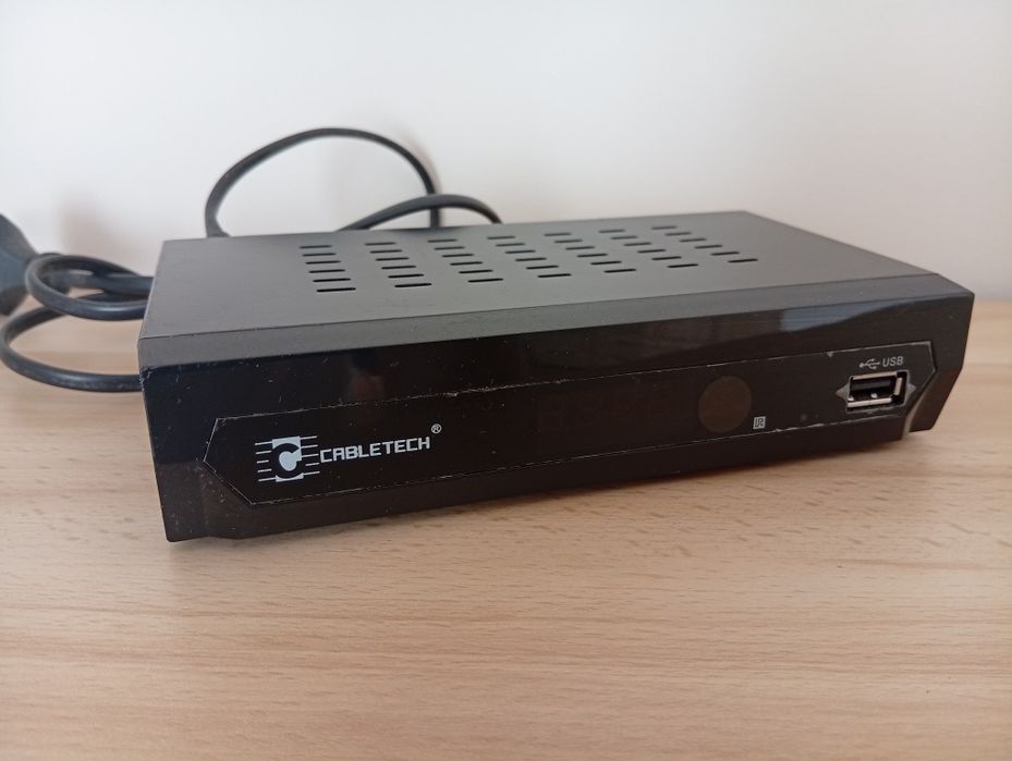 Dekoder DVB-T Cabletech URZ0194S do telewizji naziemnej