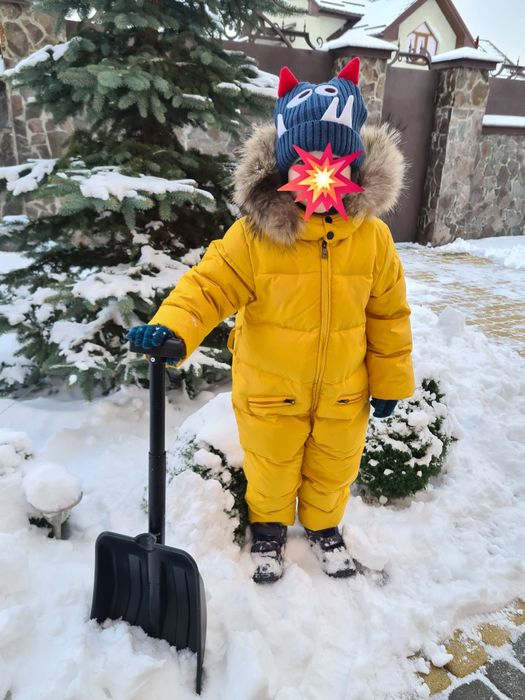 Продам зимовий пуховий комбінезон