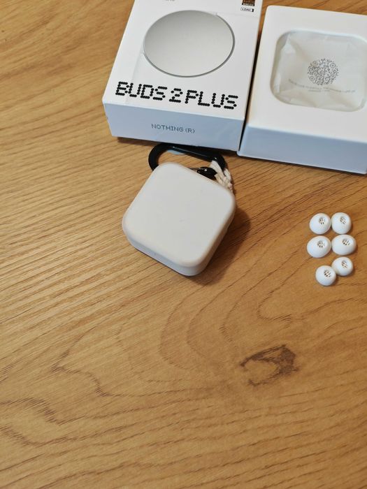 Nothing Cmf Buds 2 plus earbuds com garantia e pontas extra branco