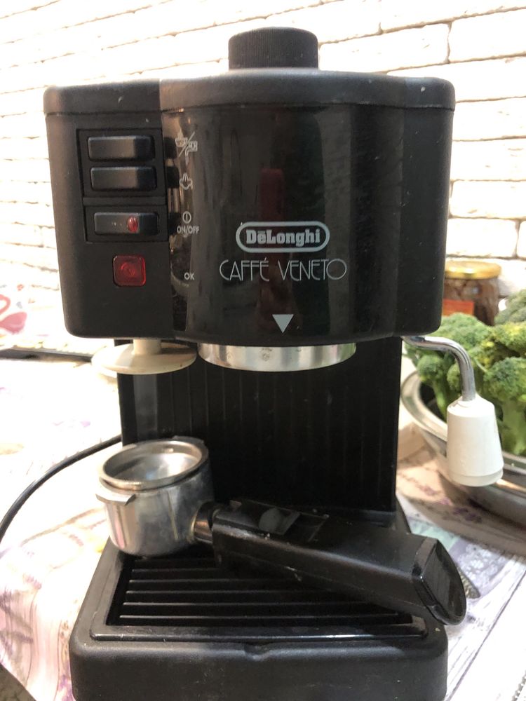 Кофемашина  Delonghi