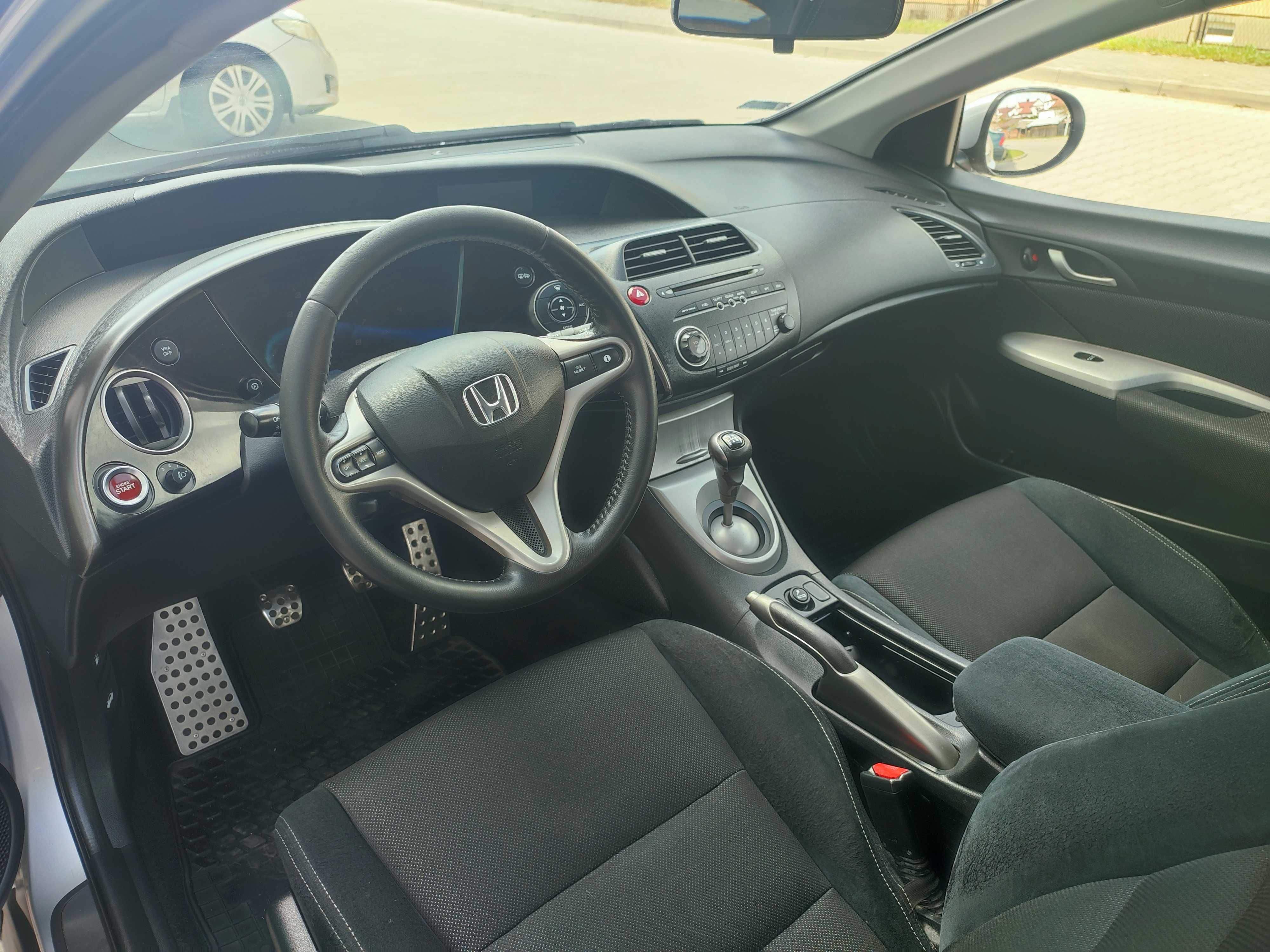 Honda Civic  ///  1.8 benzyna  ///  type S