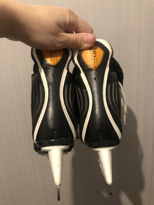 Детские коньки. Хоккейные