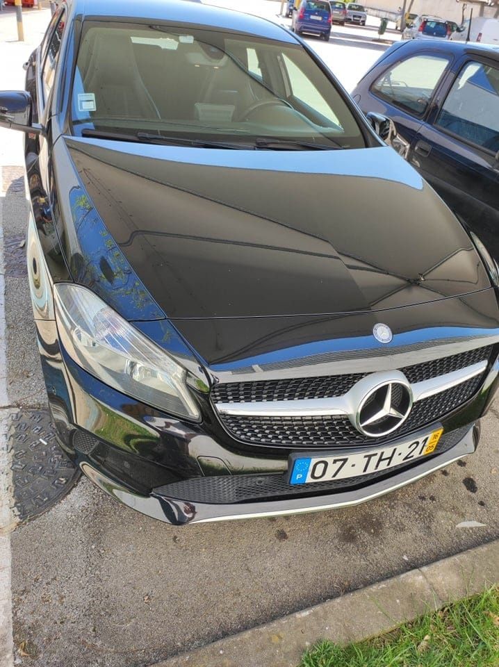 Mercedes A 180d .