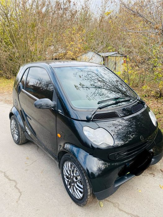Продається машина SMART