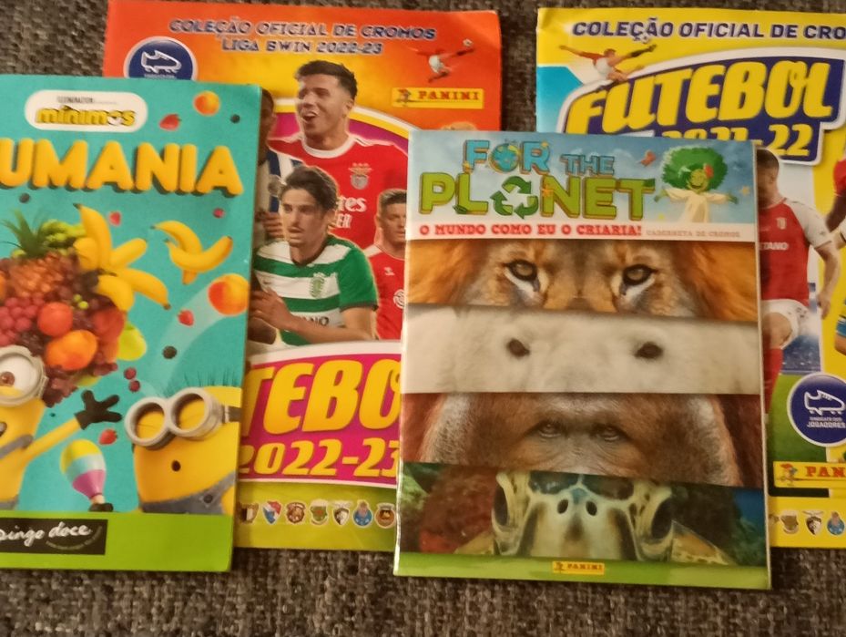 Cadernetas futebol e outros