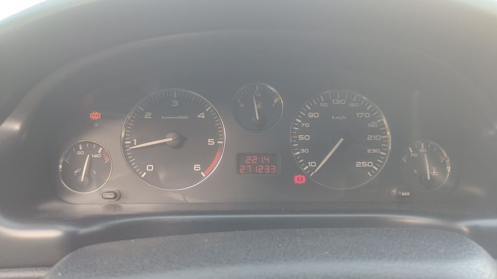 Peugeot 406 2.2HDI